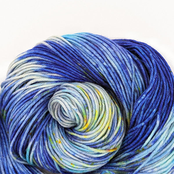 Luxury Worsted - Hitchhiker