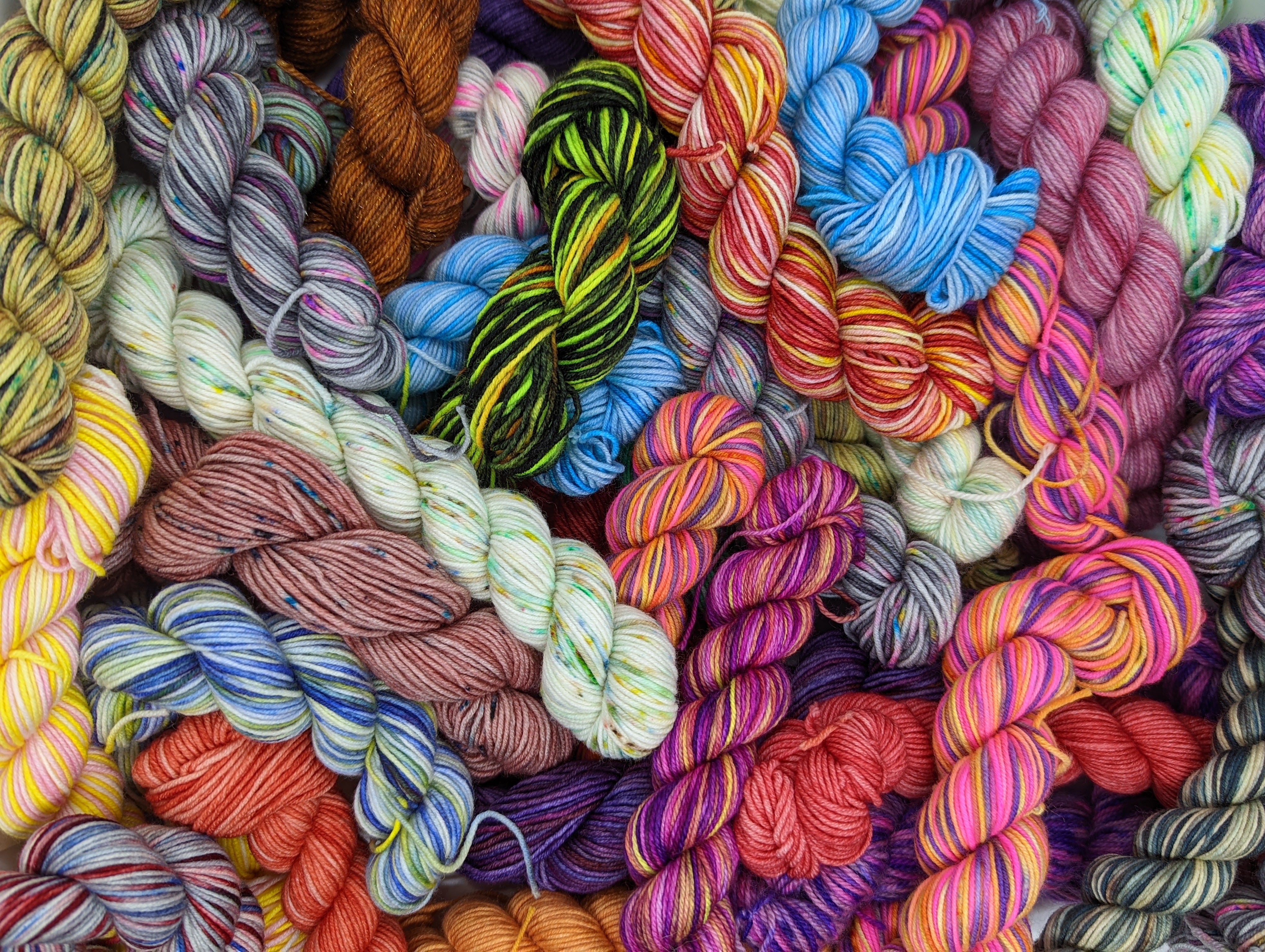 1 Mystery Mini Skein - Worsted Weight